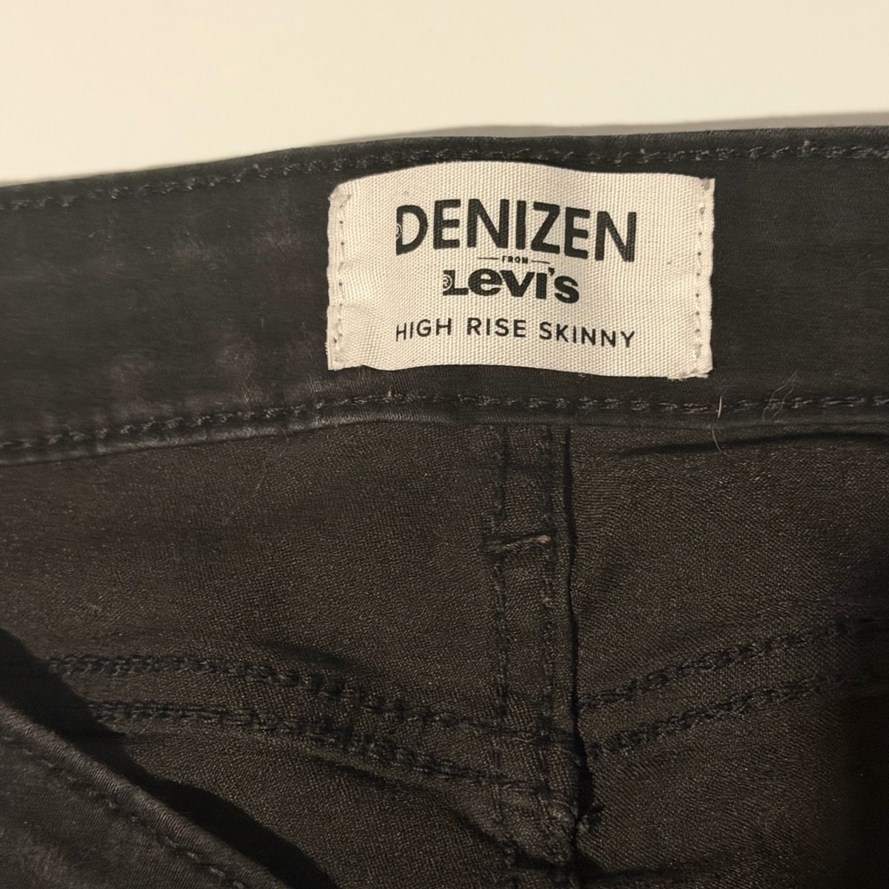 Denizen from Levi's Black High-Rise Skinny Jeans